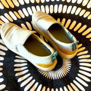 Toms Trvl Lite Slip On Shoe